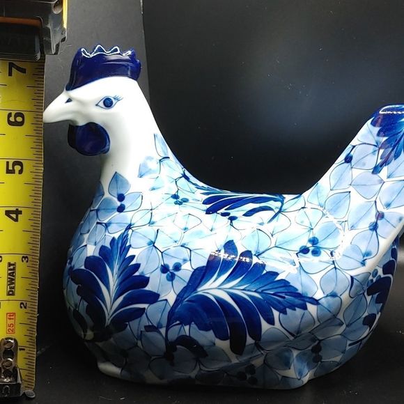 Vintage Porcelain Chicken - Picture 8 of 10